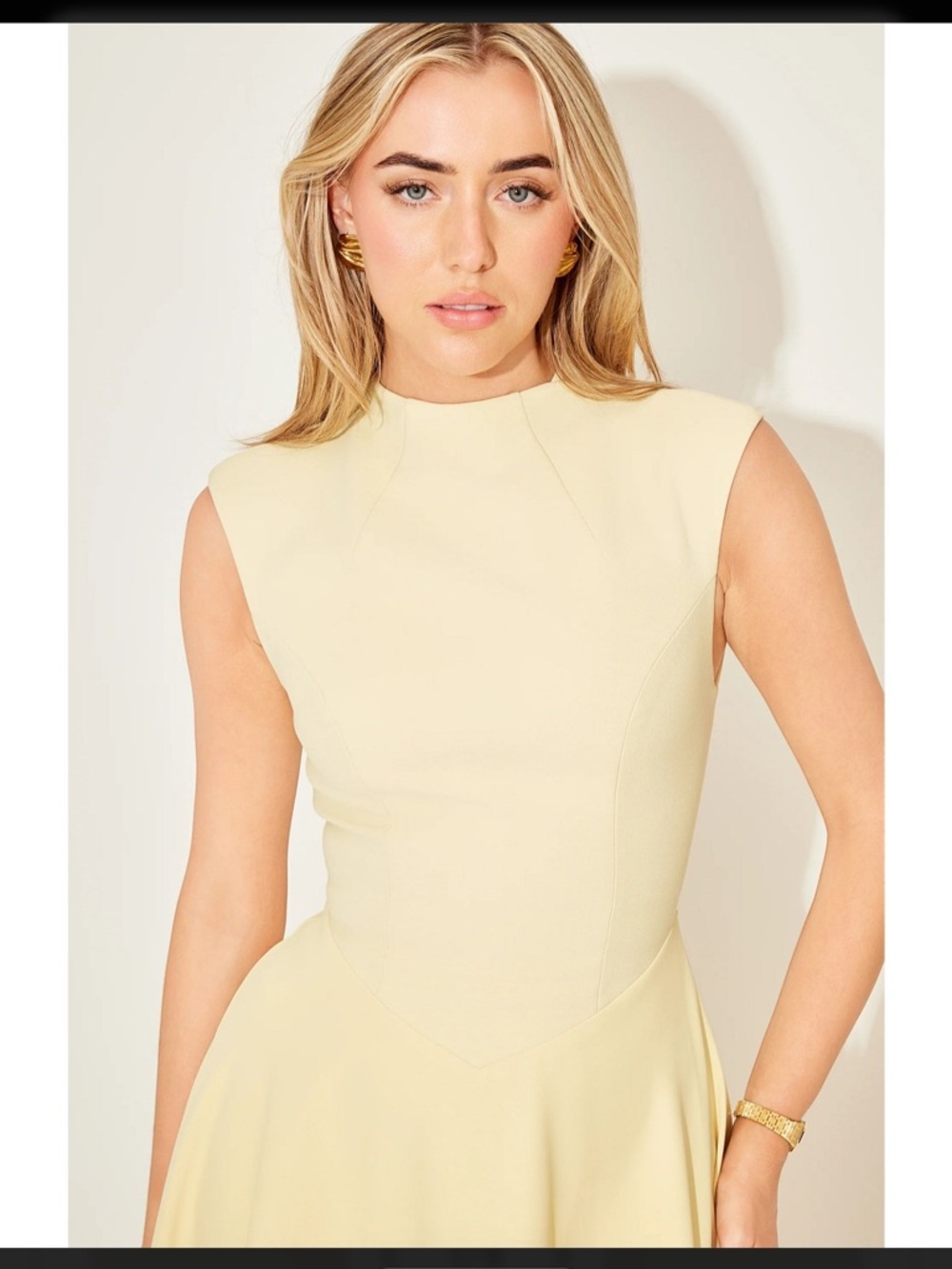 NWT ODD MUSE THE ULTIMATE MUSE SLEEVELESS HIGH WAIST MIDI DRESS yellow sz medium - Picture 3 of 8